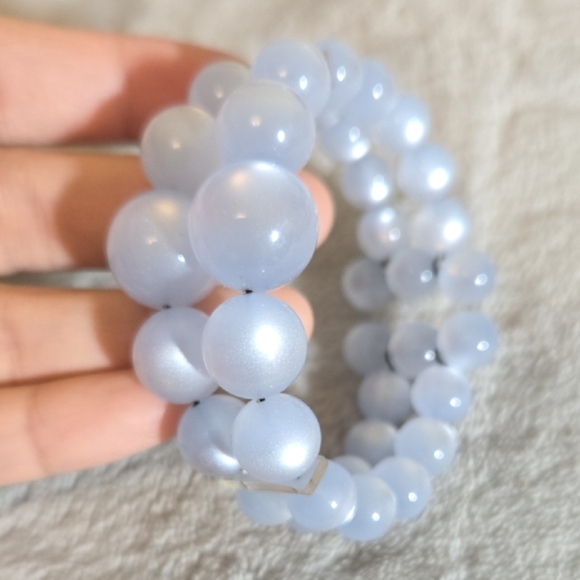 #623 Elegant Blue Beaded Bracelet - Picture 2 of 2